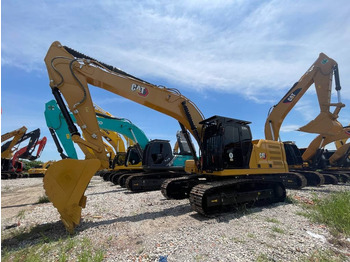 حفار زحاف CATERPILLAR 330GC