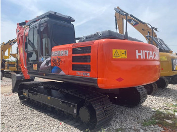 حفار زحاف HITACHI ZX200