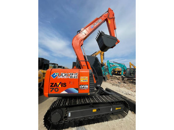 حفارة مُصَّغرة HITACHI ZX70
