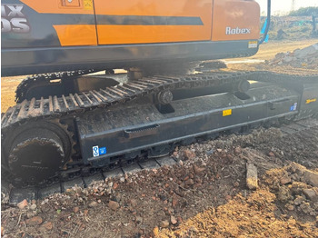 حفار زحاف Hyundai HX 220: صورة 4