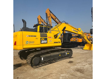 حفار زحاف KOMATSU PC200-8