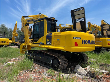 Komatsu PC 220  Komatsu PC 220: صورة 1