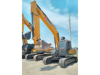 حفار زحاف XCMG XE 215 DA: صورة 2 حفار زحاف XCMG XE 215 DA: صورة 2