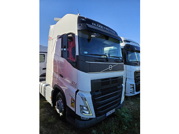 وحدة جر VOLVO FH 500