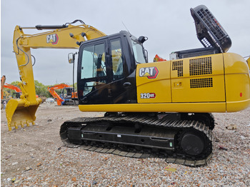 حفار زحاف CATERPILLAR 320