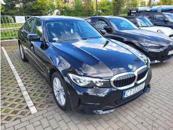 سيدان BMW