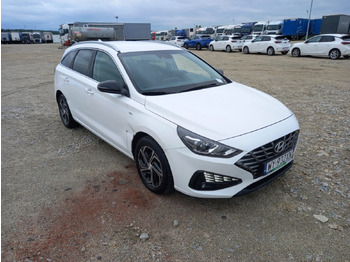 سيارة HYUNDAI