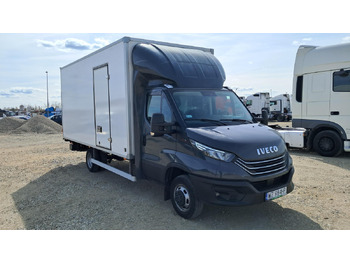 شاحنة مغلقة الصندوق IVECO Daily 50c18