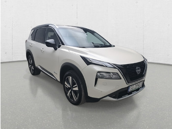 سيارة دفع رباعي NISSAN