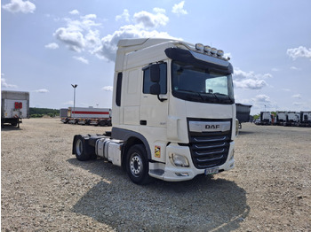 وحدة جر DAF XF 450