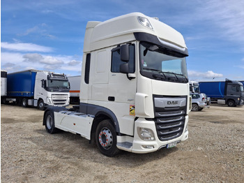 وحدة جر DAF XF 450