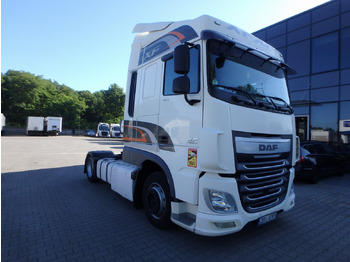 وحدة جر DAF XF 460