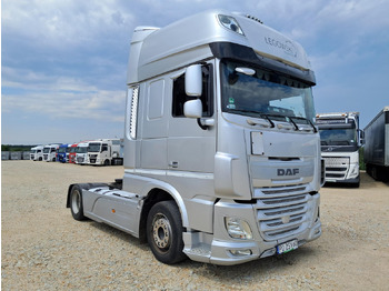 وحدة جر DAF XF 510