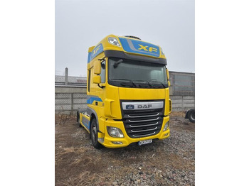 وحدة جر DAF XF