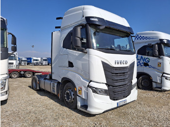 وحدة جر IVECO