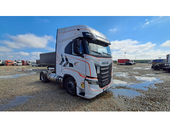 وحدة جر IVECO
