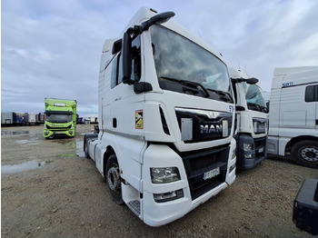 وحدة جر MAN TGX