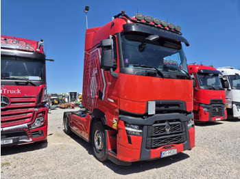 وحدة جر RENAULT T 520
