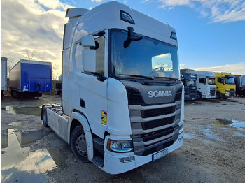 وحدة جر SCANIA R 450