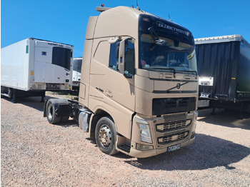 وحدة جر VOLVO FH