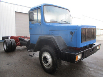 شاحنة هيكل كابينة Iveco Magirus Deutz M 160 D 256 , V8 , Manual , Spring suspension: صورة 4 شاحنة هيكل كابينة Iveco Magirus Deutz M 160 D 256 , V8 , Manual , Spring suspension: صورة 4