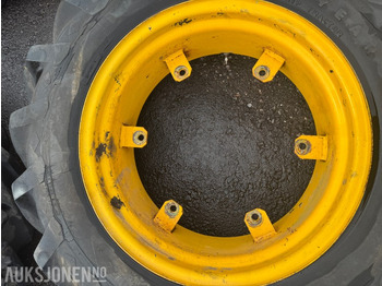 1 GoodYear 12.4-24 traktordekk med felg 1 GoodYear 12.4-24 traktordekk med felg: صورة 5