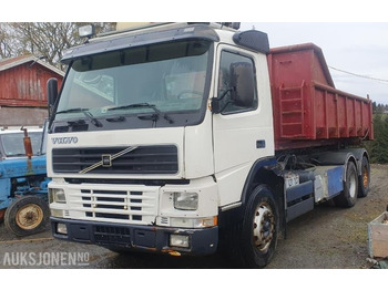 شاحنة ذات خطاف VOLVO FM12