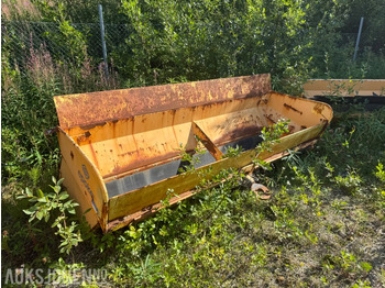 معدات البناء