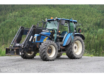 جرار NEW HOLLAND T5000