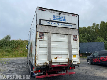 شاحنة مقفلة 2009 Scania 480 R-serie Highline Skapbil med full sideåpning og Zepro baklift: صورة 5