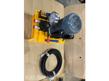 معدات صناعية 70 TONN HYDRAULISK PRESSE TIL BELTEBOLTER OG FORINGER 220V - ingen minstepris: صورة 3