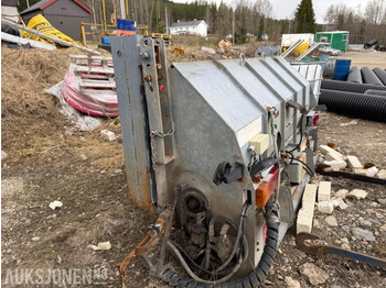 معدات البناء