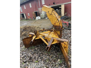 الآلات الزراعية