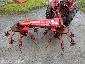 الآلات الزراعية