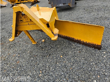 الآلات الزراعية