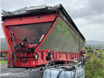 عربة مقطورة