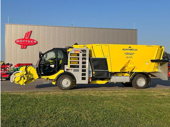 عربة خلط الأعلاف SGARIBOLDI