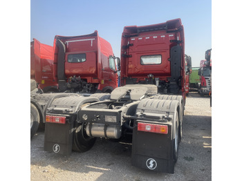وحدة جر Shacman Slightly Used X3000 X5000 (6*4) Semi Truck Head Tractor Head Tipper Head: صورة 5