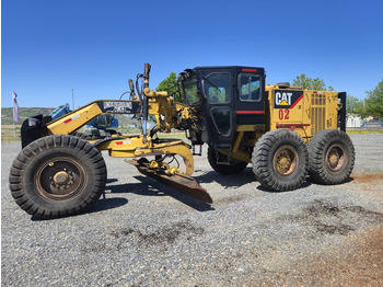 ممهدة CATERPILLAR 120K
