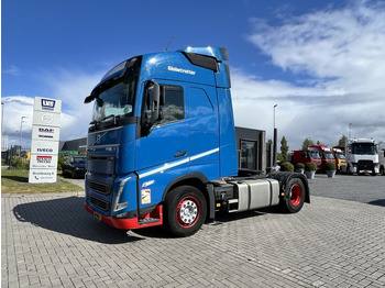 وحدة جر VOLVO FH 460