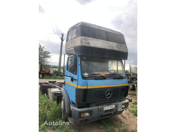 شاحنة هيكل كابينة MERCEDES-BENZ SK
