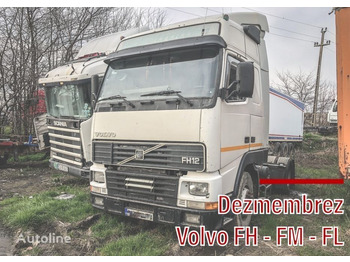 وحدة جر VOLVO FL 220
