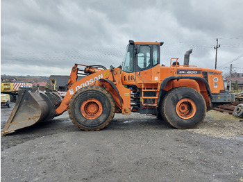 اللودر بعجل DOOSAN DL400