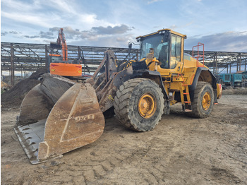 اللودر بعجل VOLVO L180H