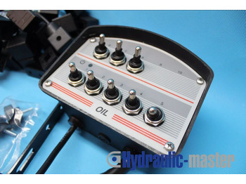 معدات المناولة Hydraulic valve Walvoil 4 section 60 l/min 16gpm 12V with 4 float section + cont Walvoil SDE060/4/AN1: صورة 3