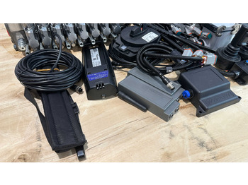 جديدة مقطورة الغابات Set Scanreco RC400 with Walvoil DPX100 Fassi, Effer, Atlas, Manitou: صورة 4 جديدة مقطورة الغابات Set Scanreco RC400 with Walvoil DPX100 Fassi, Effer, Atlas, Manitou: صورة 4