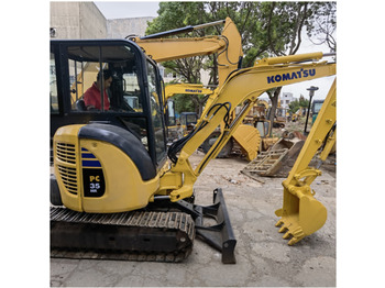 حفار زحاف KOMATSU PC35