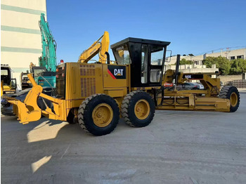 ممهدة CATERPILLAR 140K