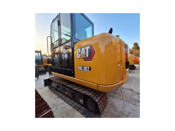 حفار زحاف CATERPILLAR 305.5E2