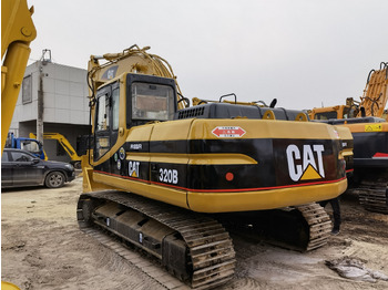 حفار زحاف CATERPILLAR 320B
